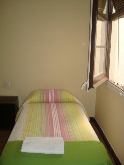 Hostel Turistic Castell Barcelone Extérieur photo